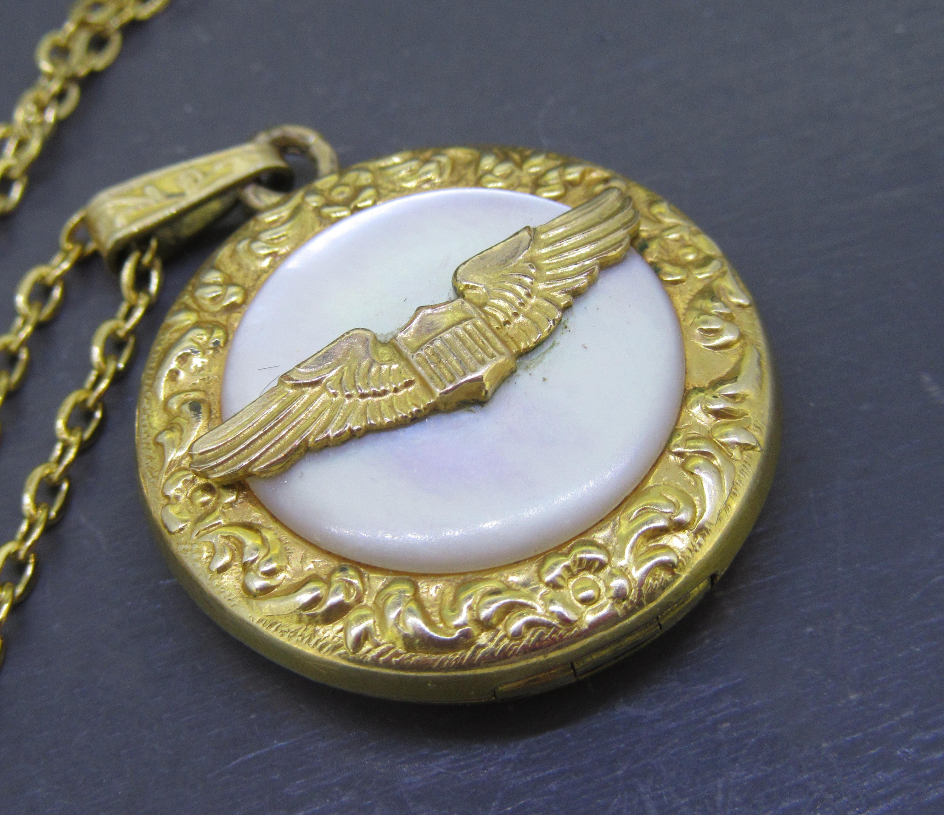 Vintage WWII U.S. Army Air Forces Pilot Wings Sweetheart Locket