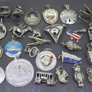 CHOICE Vintage Sterling Bracciale Charm, Dump Truck, American Eagle, Opryland, Sand Dollar, Thunderbird Las Vegas, Libra Las Vegas Nevada