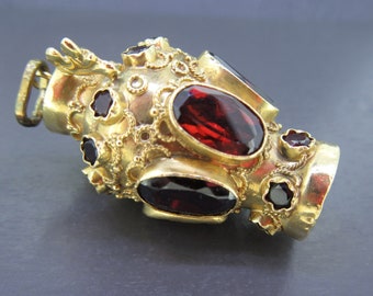 Huge 18k 17.5G Gold Urn Pendant or Large Charm with Red Garnets, Vintage Garnet Jeweled Vase with 18k Yellow Gold, Etruscan Urn