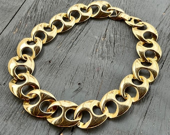 Vintage Gold Tone Interlocking Necklace