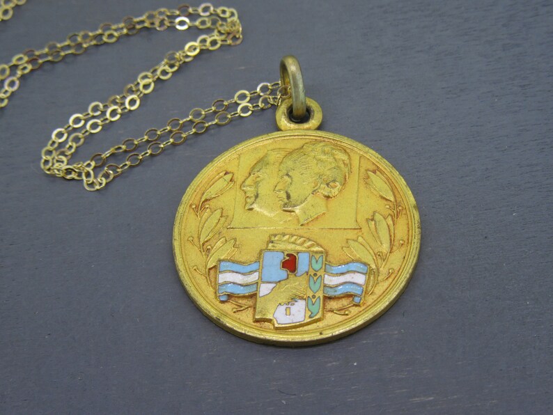 Rare Vintage Gold Filled Prince and Princess of Monaco Pendant Necklace on 16 Chain image 3
