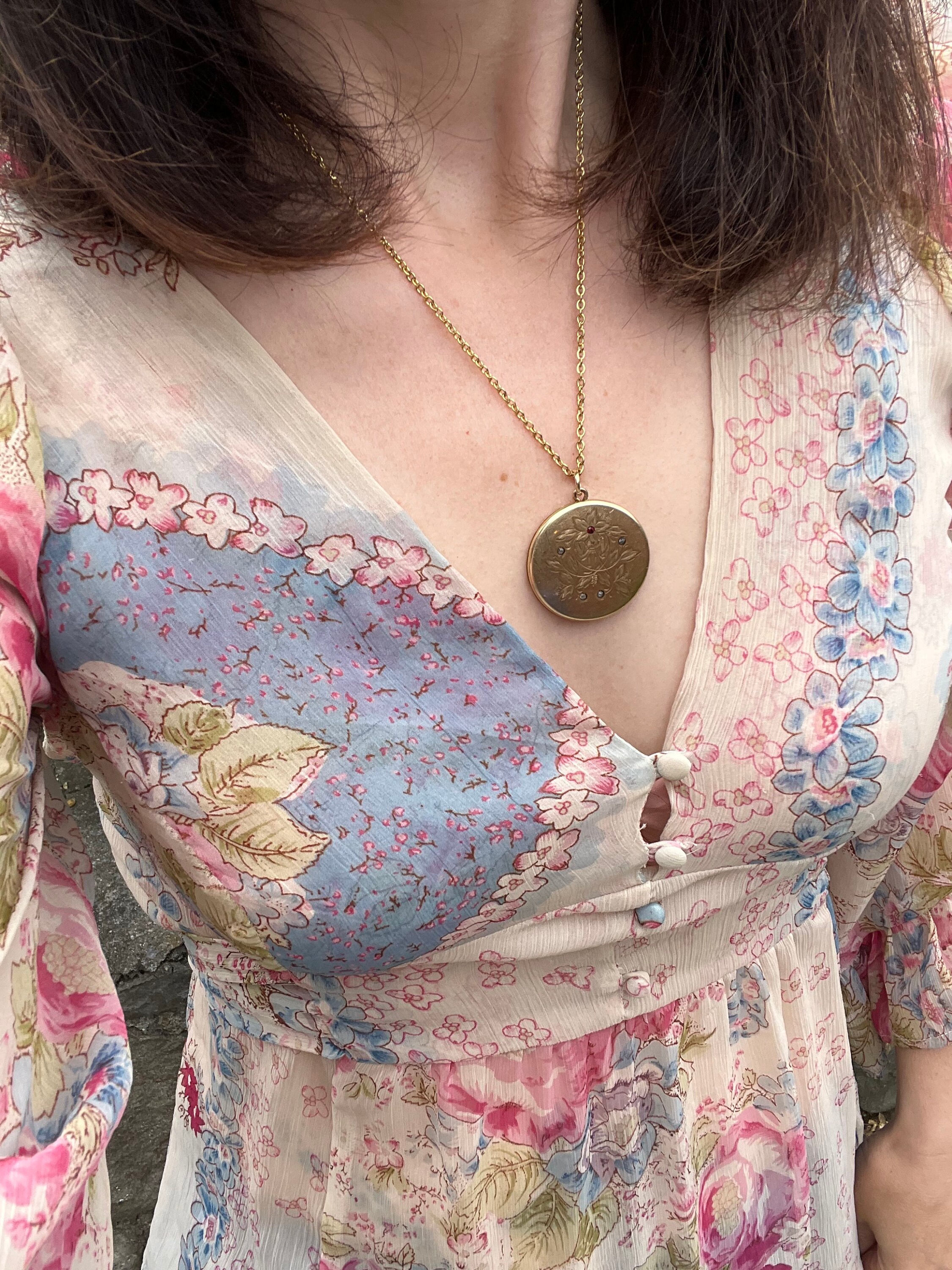 2024春大特価セール！ Locket Rhinestone Antique Necklace, Flower Victorian その他
