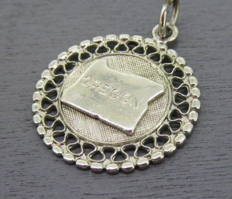 Sterling Silver Oregon State Charm Charm for Charm Bracelets Vintage Charm Vintage Bracelet Charm Oregon Souvenir Pendant