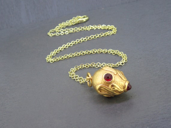 Vintage Joan Rivers Egg Pendant Necklace with Red… - image 2