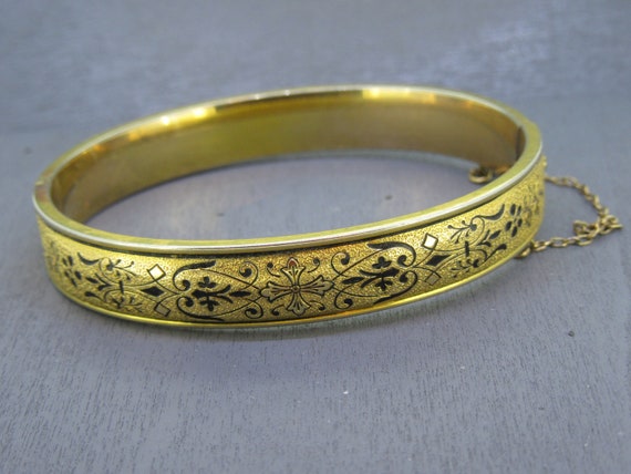 6 3/4" Vintage Gold Filled Hinged Bangle Bracelet… - image 4
