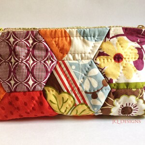 Instant Download Instruction File With Photos Quilting Bee Hive Hexagon Pouch EasyToMake Vintage Style Lady Cosmetic Pouch  WeddingGift