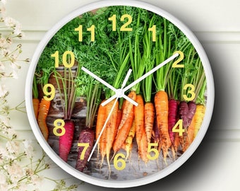 Charming Farmhouse Carrot Wall Clock, Rustic Vegetable Kitchen Decor, Perfect for Home Chefs & Gardening Lovers
