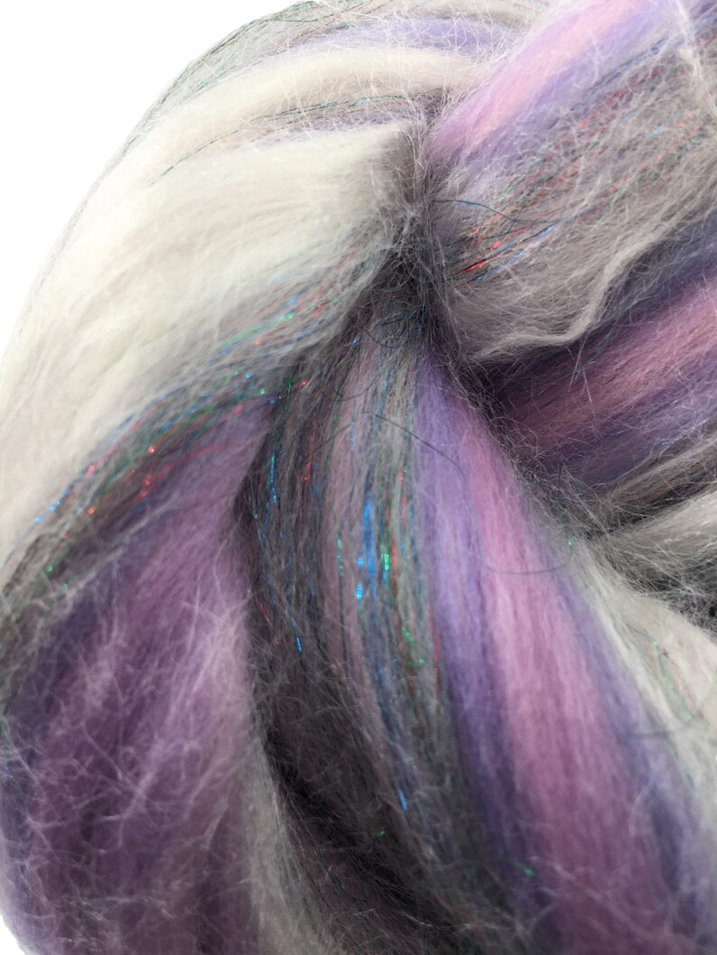 Shimmer Pastel Lilac Merino Wool/Silk/Trilobal Mix for Needle Felting, Wet Felting & Spinning approx 45gm image 4