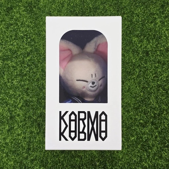 Stray Kids KARMA SKZOO VER. ジニレット フォクシニー Amazon.com: STRAY KIDS KARMA [SKZOO Ver.] 4th Album + Pre-Order