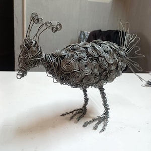 Handmade Metal Wire Chicken Sculpture: Rustic Farmhouse Decor
