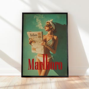 Impresión de póster vintage de cigarrillos del oeste - Impresión retro de Marlboro - Impresión artística vintage de Marlboro - Póster de modelo Marlboro en bikini - Póster preppy
