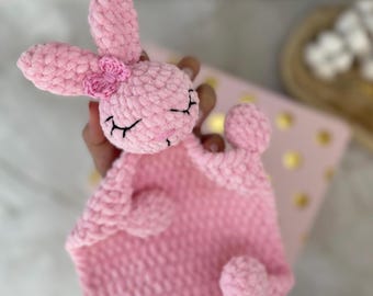 Handmade Crochet Bunny Lovey, Plush Rabbit Snuggler, Baby Comforter Gift, Stuffed Animal, Soft Security Blanket, Häkel Hase Schmusetuch