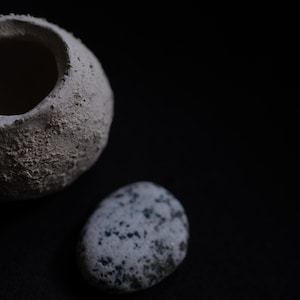Raw White Clay Keepsake Urn with Sea Stone Lid