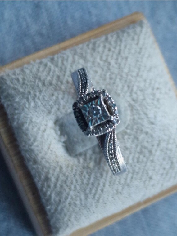 930 Solid Silver 0.15 ct Diamond Solitaire Twist … - image 5