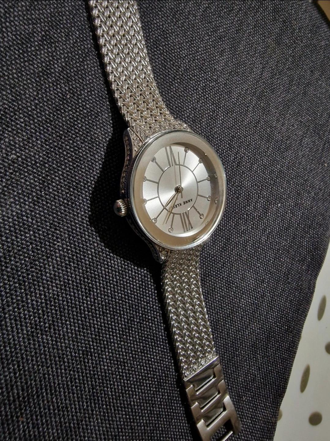 Anne Klein Silver-tone Crystal Mesh Bracelet Watch (boxed  display picture 1