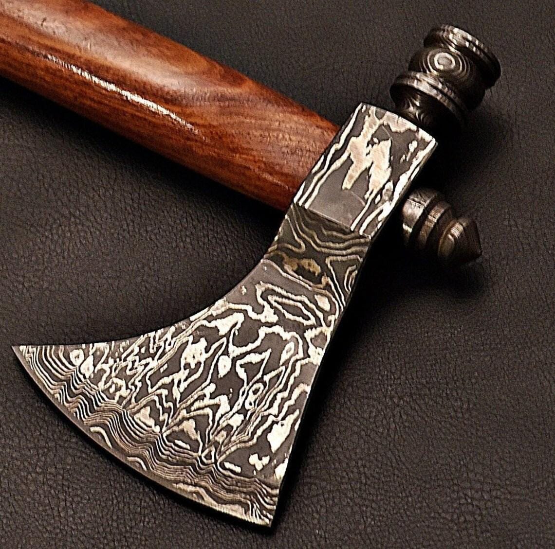 COUTEAU DE POCHE ancien à système pliable avec son fourreau en cuir
