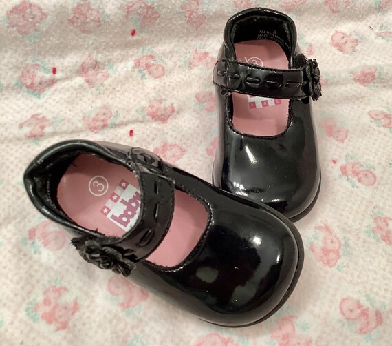 Black patent leather Mary Janes, baby size 3, Bab… - image 5
