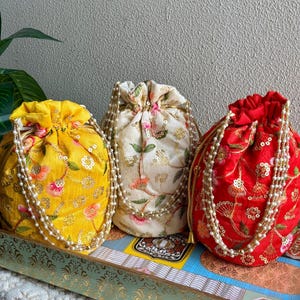 Embroidered Silk Potli Bag - Indian Wedding Favor - Set of 100