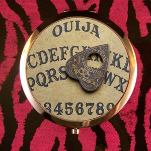 Compact Mirror Ouija Board with Planchette Spirit Board Talking Board Skull Kitsch Devil Eerie Halloween