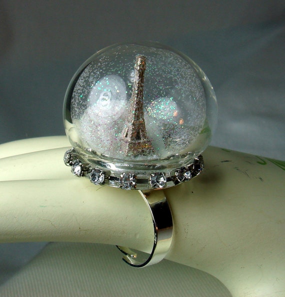 Snowglobe Ring.Paris In Winter. Eiffel Tower.Snow Globe. Etsy