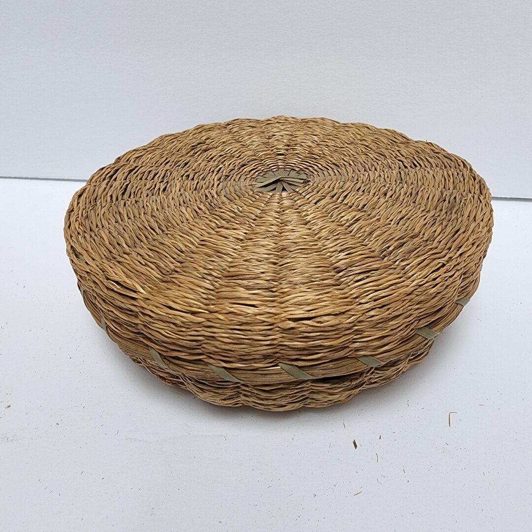 Vintage Sweet Grass Basket With Lid Handwoven Natural & Etsy