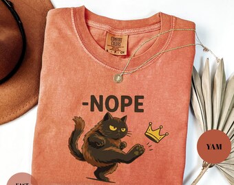 Comfort Colors® No Kings In USA Shirt, Anti Trump Cat T-Shirt, Black Cat Kicking Crown Tee, Political Statement Sweatshirt, Rejecting Kings