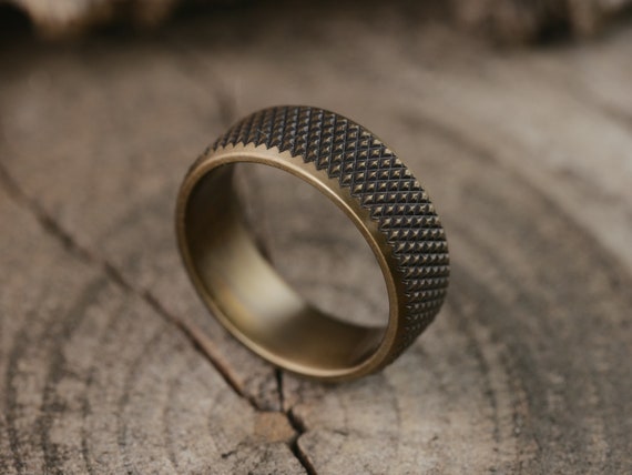 Knurled wedding best sale band