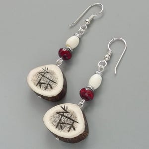 Cave Caribou Earrings - Alaska Caribou Antler