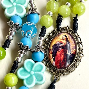Handmade Catholic Rosary Green rosary, Madonna and Child centerpiece Catholic gift, Catholic mom, Indulgence crucifix, flower Pater beads