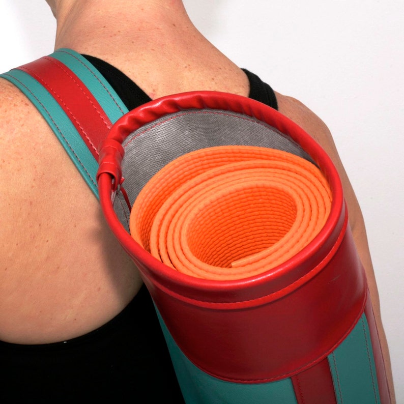 Free Shipping Swank Retro Yoga Mat Bag in Turquoise and Red