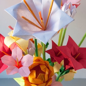Pink Red Yellow Assorted Origami Flowers, Mother's day floral bouquet , Easter flowers, Spring paper flower bouquet image 2