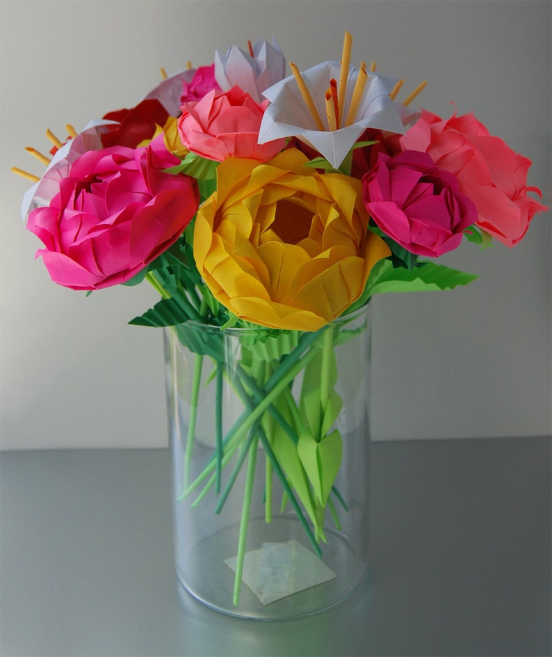 Mixed Bouquet of Roses and Lilies image 4