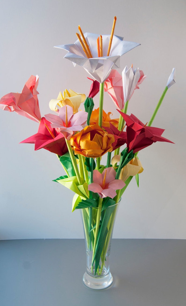 Pink Red Yellow Assorted Origami Flowers, Mother's day floral bouquet , Easter flowers, Spring paper flower bouquet image 1