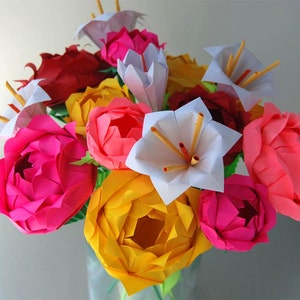 Mixed Bouquet of Roses and Lilies image 2