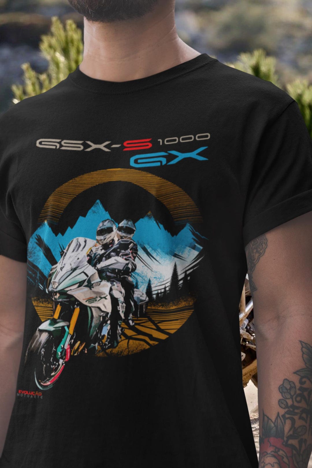 その他 1,000 Limited MHRise Official T-Shirt il_1080xN.6998806457_g0l2.jpg