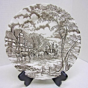 Staffordshire Royal Mail pattern 9 3/4&quot; Plate
