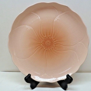 MT Mikasa Amaryllis Peach Colored 11 1/4&quot; Dinner Plate