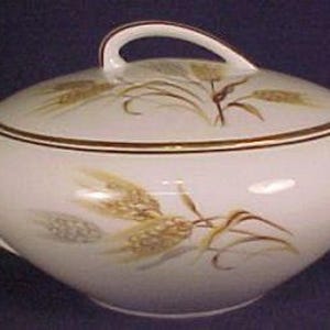 Mint Noritake Wheaton pattern Sugar Bowl