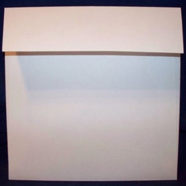 NEW -- 6 x 6 inch square envelopes -- High Quality -- Heavy Duty -- (set of 25) -- 80lb. Bright White -- (#2704)