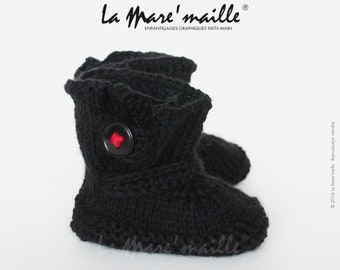 Unisex baby shoes style sneakers with lace in white mesh light grey or dark grey style hand knit sneakers La Mare/'maille