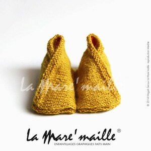 Chaussons bébé laine Alpaga jaune moutarde tricotés main La Mare'maille image 2