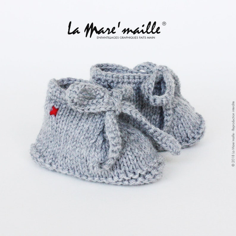 Unisex baby shoes style sneakers with lace in white mesh light grey or dark grey style hand knit sneakers La Mare/'maille