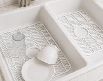 Sink Protector Mat Set of 2 Plastic Sink Mat with Drain Hole Kitchen Sink Grid Dish Protector Mat White Sink Liner