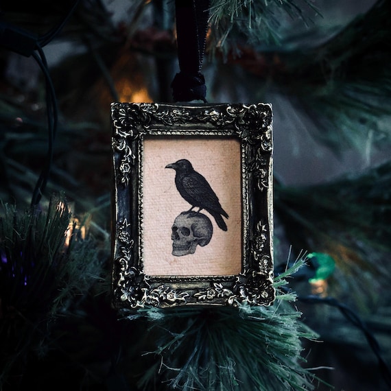 Vintage Style Raven on Skull Ornament in Baroque Frame | Unique Christmas Decoration | Whimsical Gothic Holiday Gift | Creepmas & Gothmas
