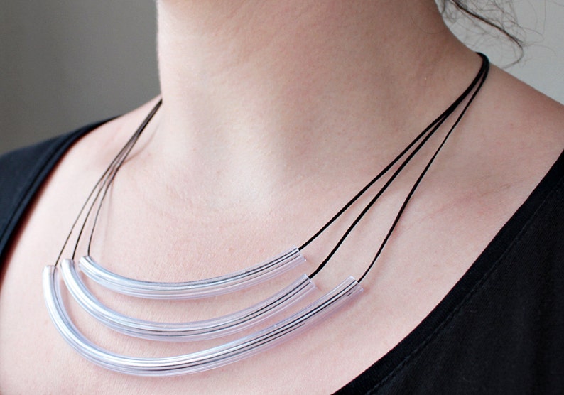 Geometric minimal Necklace Ladder necklace 3 lines swing under 25 image 4