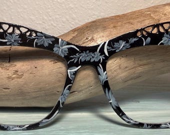 Boujee In Black Magnetic Eyewear Topper - Pair Eyewear compatible- All Frame Styles