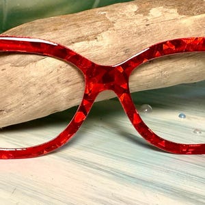 Cherry Bomb - magnetische briltopper - brillen compatibel - alle framestijlen - op maat handgeschilderd