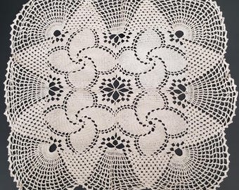 Vintage Beige Crochet Doily Cotton Lace Table Runner Bohemian Chic Home Decor