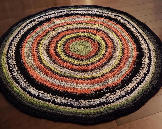Crochet Round Rag Rug, Handmade Large Floor Mat, Upcycled Cotton  Braded Rugs