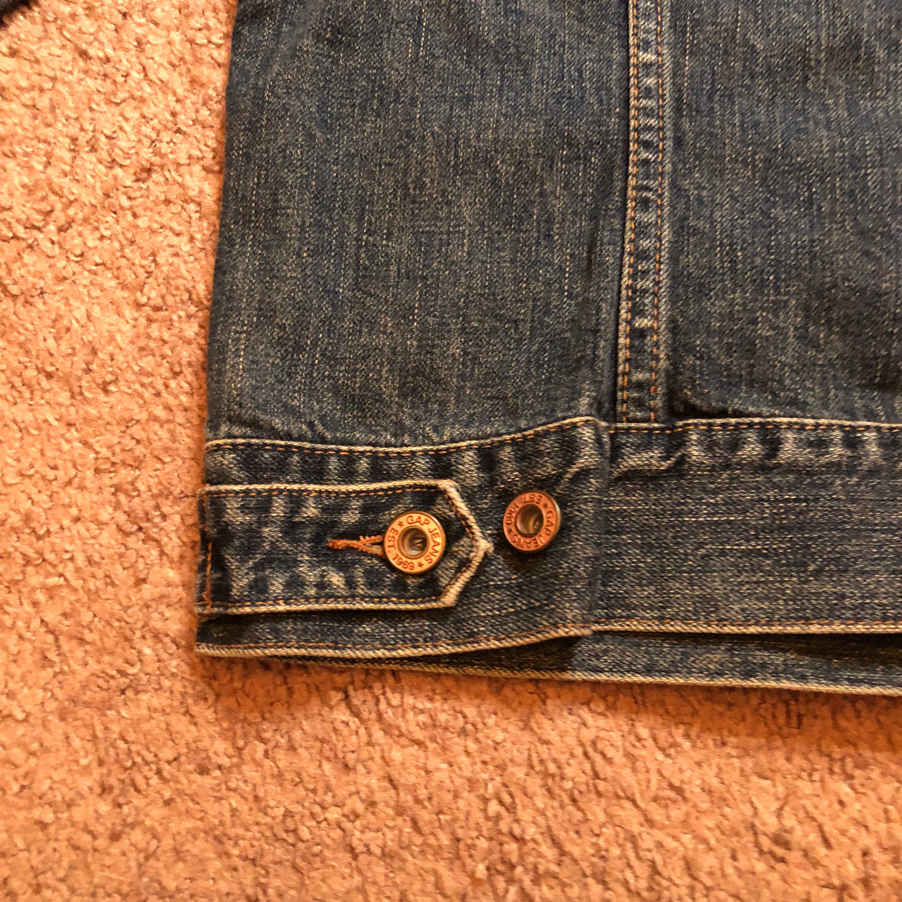 Vintage 70s/80s Gap Womans Blue Denim Worn in Jean Jacket XS Vintage 70s/80s Gap Womans Blue Denim Worn in Jean Jacket XS